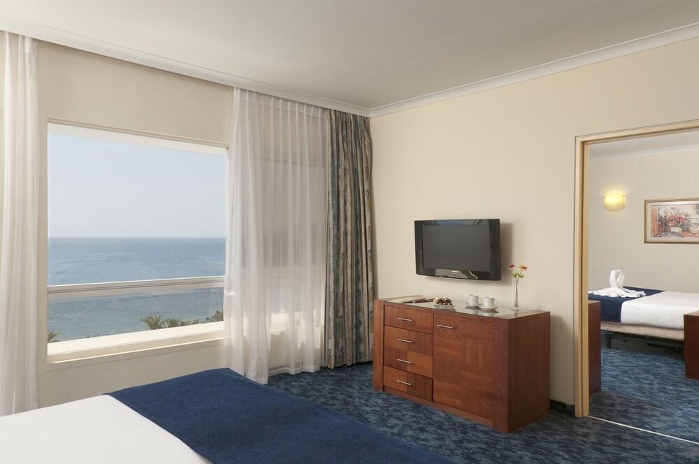 Leonardo Plaza Hotel Ейлат Екстериор снимка